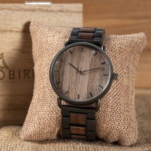 Minimalist Wooden Watch – Black Stainless Steel & Walnut Dial